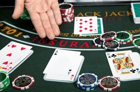 blackjack insurance